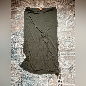 $5 bundle. 5 items. Womens Large-XL